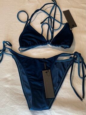 Triangl bikini nwt